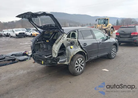 2025 Subaru Outback Premium z USA, uszkodzony, nr VIN 4S4BTAFC4S3140489